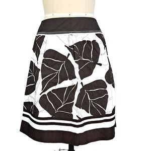 Nygard collection brown white leaf pattern 100% cotton skirt size petite 10